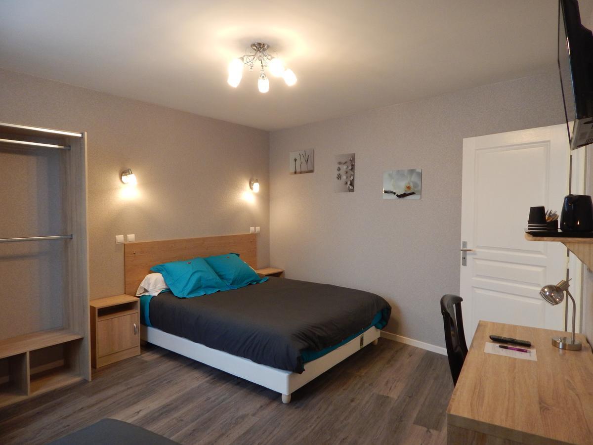 Le Lion D'Or Otel Ouroux-en-Morvan Dış mekan fotoğraf