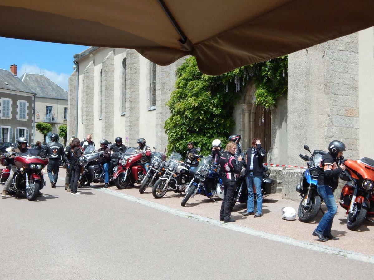 Le Lion D'Or Otel Ouroux-en-Morvan Dış mekan fotoğraf